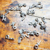 シルバーレター Charm