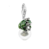 진주와 개구리 Charm