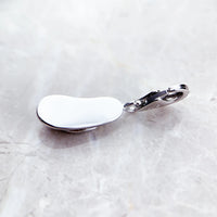 כפכף Charm