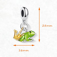 צפרדע וכתר Charm