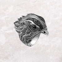 Cocktail Ring Elegant Falcon