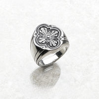 Classic Cross Ring