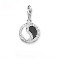 יין ויאנג רכילות טאיג'י Charm