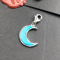Encanto de la luna azul