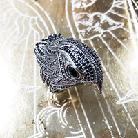 Anillo de cóctel de halcón elegante