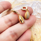 금색 쉘 Charm
