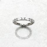 흰색 Pave Boho Eternity 반지