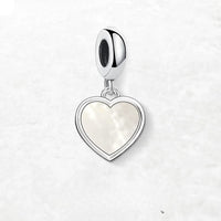 לב מעטפת Charm
