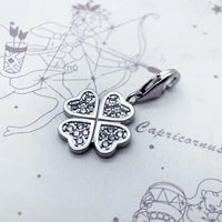 우아한 클로버 Charm