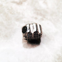 흰색 돌 cloverleaf 비드