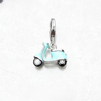 קטנוע מנוע כחול Charm