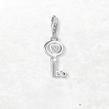 사랑 주요 무한대 Charm