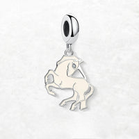 חד קרן לבן  Charm