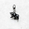 黒いエナメルの闘牛 Charm