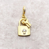 키로 잠그십시오 Charm 펜던트