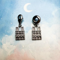 노트르담 Charm
