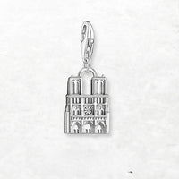 노트르담 Charm