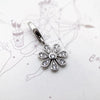 花びらの花 Charm