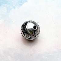 Relief-like Bead