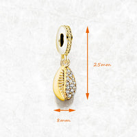 금색 쉘 Charm