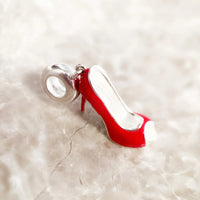 עקב נעל אדום Charm
