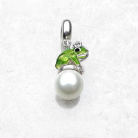 진주와 개구리 Charm