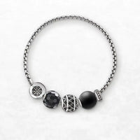 Pulsera de cuentas negras