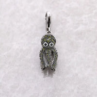 문어 Charm